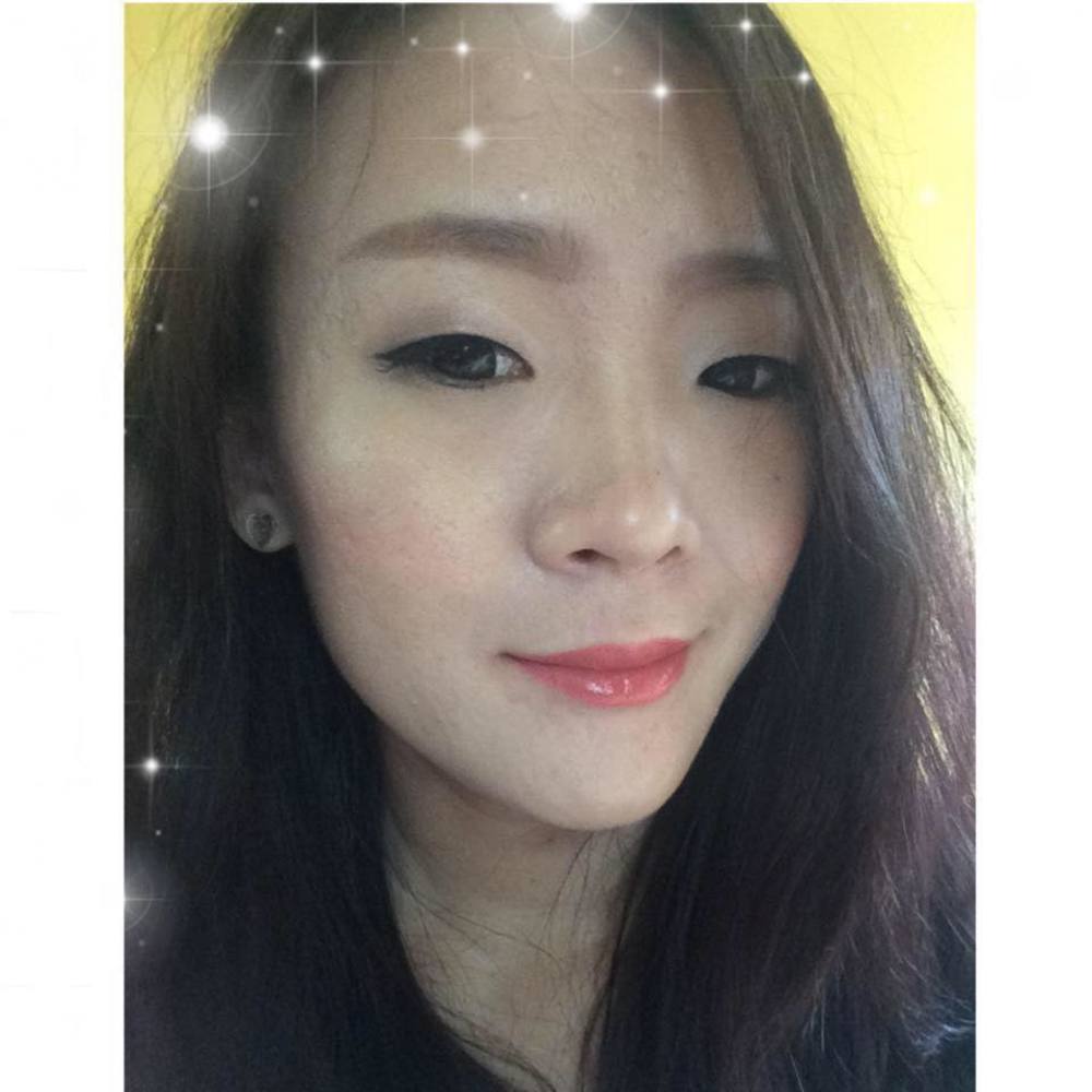 Meet your Posher, Vicky